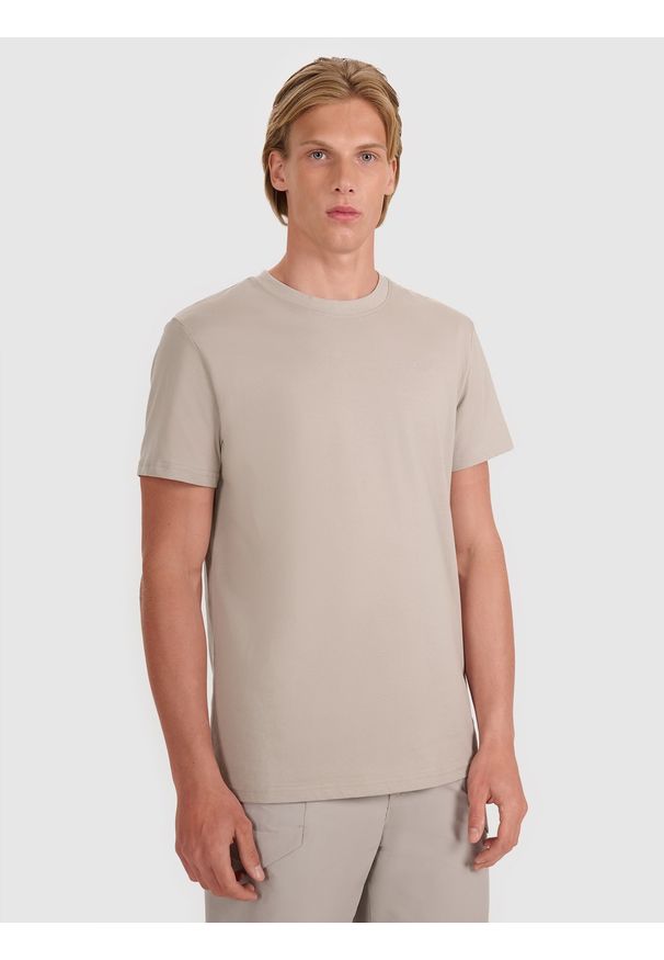 4f - 4F T-shirt regular gładki męski - szary XXL. Okazja: na co dzień. Kolor: szary. Materiał: bawełna, jersey, dzianina. Długość rękawa: krótki rękaw. Długość: krótkie. Wzór: gładki. Styl: sportowy, klasyczny, casual