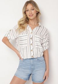 Born2be - Beżowo-Szara Bawełniana Koszula Oversize w Paski Filalira. Okazja: na co dzień. Typ kołnierza: dekolt w serek, kołnierzyk klasyczny. Kolor: beżowy. Materiał: bawełna. Długość rękawa: długi rękaw. Długość: długie. Wzór: paski. Styl: klasyczny, elegancki, casual