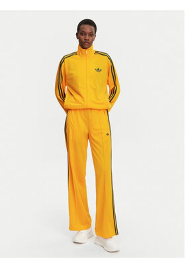 Adidas - adidas Bluza adicolor Classic Firebird JP2300 Żółty Loose Fit. Kolor: żółty. Materiał: syntetyk
