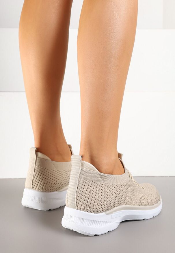 Renee - Beżowe Wsuwane Buty Sportowe Sneakersy z Imitacją Sznurówek Tatanoris. Okazja: na co dzień. Zapięcie: bez zapięcia. Kolor: beżowy. Materiał: jeans. Obcas: na obcasie. Wysokość obcasa: niski