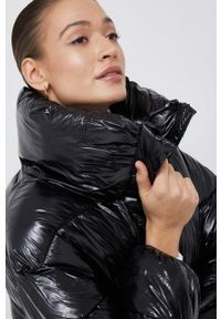 DKNY - Dkny kurtka damska kolor czarny zimowa. Okazja: na co dzień. Kolor: czarny. Wzór: aplikacja. Sezon: zima. Styl: casual #4