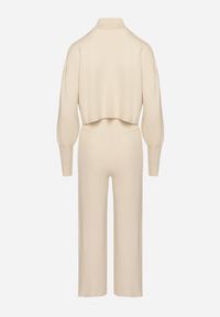 Born2be - Beżowy Komplet Dzianinowy z Wiskozą Bluza Golf ze Ściągaczami i Szerokie Spodnie Noridra. Kolor: beżowy. Materiał: dzianina, wiskoza #6