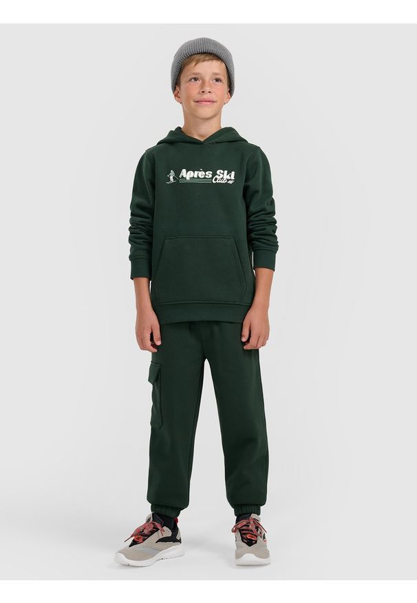 4f - 4F Bluza dresowa nierozpinana z kapturem chłopięca - zielona 146 (10-11 lat). Okazja: na co dzień, na uczelnię. Typ kołnierza: kaptur. Kolor: zielony. Materiał: dresówka. Sezon: lato. Styl: casual, klasyczny