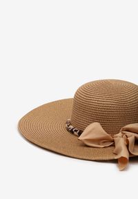 Renee - Ciemnobeżowy Kapelusz ze Splecioną Apaszką Boho z Naturalnej Plecionki Aielis. Kolor: beżowy. Materiał: jedwab. Sezon: lato. Styl: boho