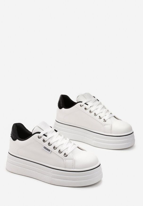 Born2be - Biało-Czarne Sneakersy na Platformie Pallia. Kolor: biały. Obcas: na platformie