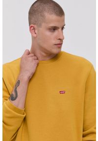 Levi's® - Levi's Bluza męska kolor żółty gładka. Okazja: na spotkanie biznesowe, na co dzień. Kolor: żółty. Materiał: dzianina. Wzór: gładki. Styl: biznesowy, casual #4