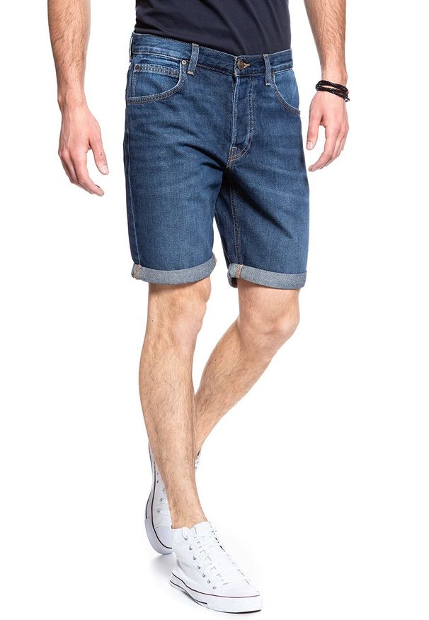 Lee - SPODENKI LEE 5 POCKET SHORT CLEAN MOAB L73EJLKU 112120437. Materiał: jeans. Wzór: aplikacja