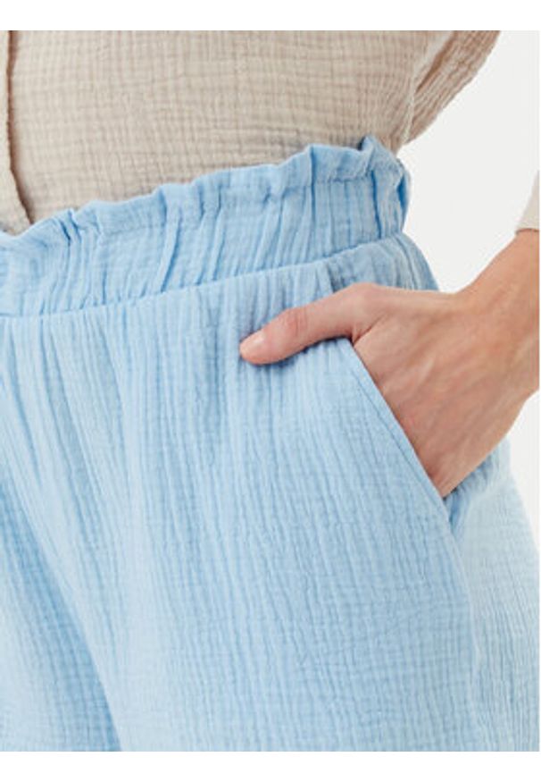 Vero Moda Szorty materiałowe Natali 10279687 Niebieski Baggy Fit. Kolor: niebieski. Materiał: bawełna