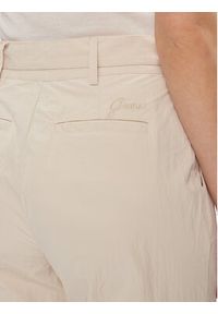 Guess Spodnie cargo W4RB18 WFVV0 Beżowy Cargo Fit. Kolor: beżowy. Materiał: syntetyk #4
