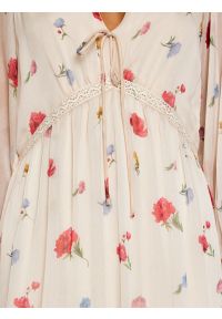 Big-Star - Sukienka damska maxi z motywem kwiatowym kremowa Ester 103. Kolor: biały. Materiał: wiskoza, koronka. Długość rękawa: długi rękaw. Wzór: kwiaty. Długość: maxi #5