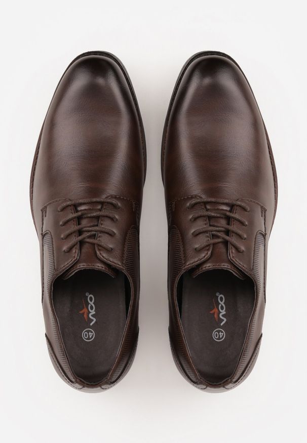 Born2be - Ciemnobrązowe Eleganckie Półbuty ze Skórzaną Wkładką i Ozdobnymi Przeszyciami Iphaera. Okazja: na spotkanie biznesowe, do pracy. Kolor: brązowy. Materiał: skóra. Styl: elegancki