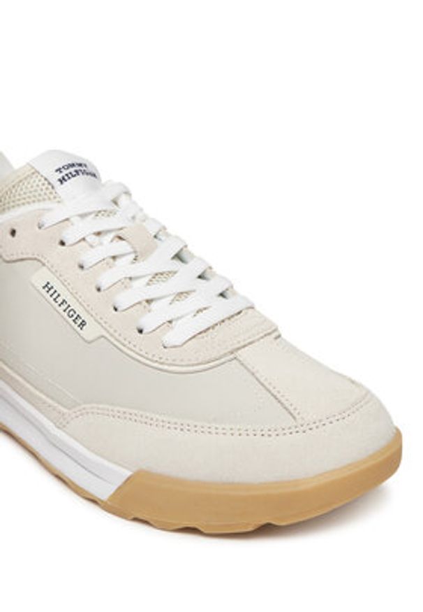 TOMMY HILFIGER - Tommy Hilfiger Sneakersy Retro Runner Seasonal FM0FM05425 Biały. Kolor: biały. Materiał: skóra