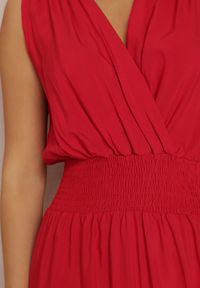 Renee - Bordowa Sukienka Thesarpia. Kolor: czerwony. Materiał: tkanina, wiskoza. Długość rękawa: na ramiączkach. Wzór: jednolity, gładki. Typ sukienki: kopertowe. Styl: klasyczny. Długość: maxi #5