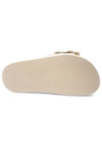 Klapki damskie S.Barski, cholewka ze skóry ekologicznej wsuwane z przodu ozdobne kwiaty, beżowe, MR61-9015. Kolor: beżowy. Materiał: skóra ekologiczna. Wzór: kwiaty #3