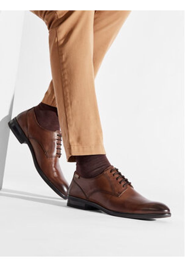 Pikolinos Półbuty M7J-4187 Brązowy. Kolor: brązowy. Materiał: skóra