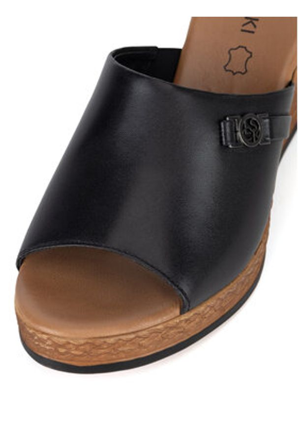 Lasocki Klapki WI23-283-10 Czarny. Kolor: czarny. Materiał: materiał