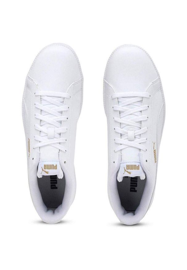 Buty do chodzenia męskie Puma Up. Kolor: biały. Materiał: materiał, syntetyk. Sport: turystyka piesza