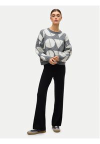 Vero Moda Sweter Love 10331432 Szary Regular Fit. Kolor: szary. Materiał: syntetyk