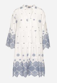 Born2be - Biała Bawełniana Sukienka Pudełkowa ze Wzorem Etno Rallea. Okazja: na co dzień. Kolor: biały. Materiał: bawełna. Styl: etno #7