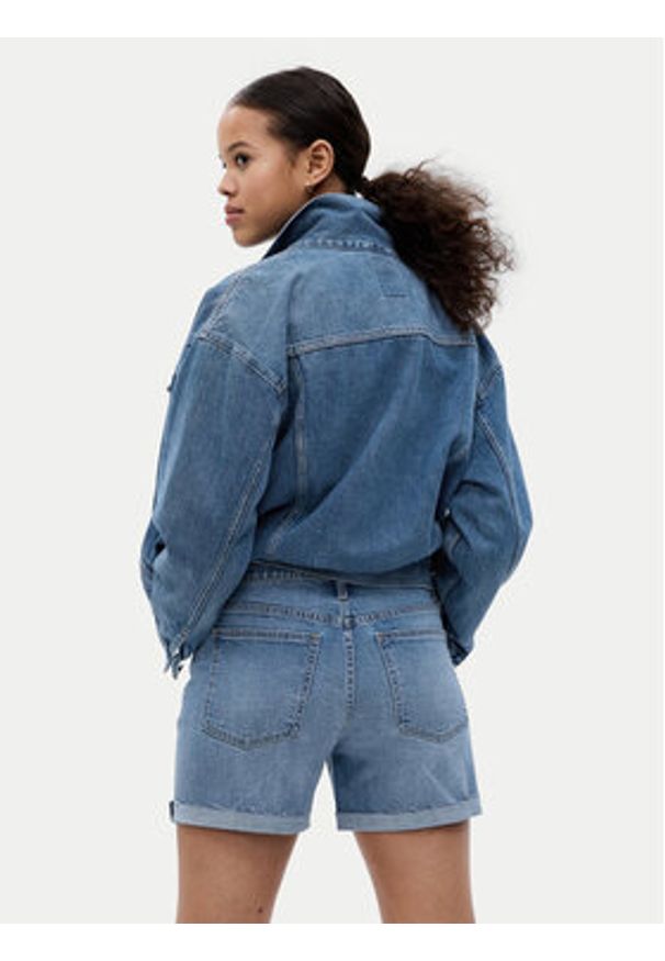GAP - Gap Szorty jeansowe 570596-02 Niebieski Regular Fit. Kolor: niebieski. Materiał: bawełna