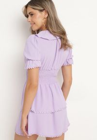 Born2be - Fioletowa Sukienka o Rozkloszowanym Kroju z Gumką w Pasie i Ozdobnymi Falbankami Werdia. Okazja: na co dzień. Typ kołnierza: kołnierz z falbankami. Kolor: fioletowy. Typ sukienki: rozkloszowane, proste. Styl: casual, klasyczny #4