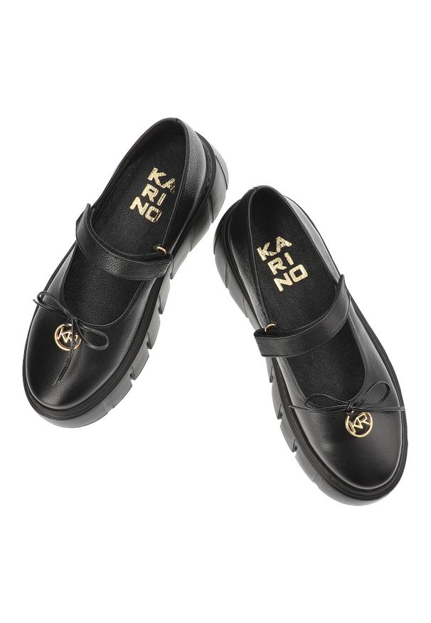 Czarne Półbuty Karino Eleganckie Obuwie Damskie. Okazja: na co dzień. Zapięcie: pasek. Kolor: czarny. Materiał: jeans, skóra. Wzór: grochy. Styl: elegancki