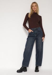 Born2be - Granatowe Szerokie Jeansy Barrel Fit z Wysokim Stanem Delennia. Stan: podwyższony. Kolor: niebieski. Styl: elegancki #7