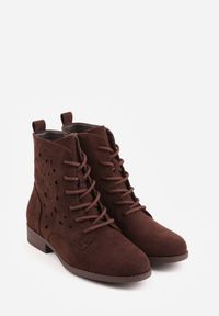 Born2be - Brązowe Sznurowane Botki z Ażurową Cholewką Zeliana. Okazja: na co dzień, na randkę. Zapięcie: sznurówki. Kolor: brązowy. Materiał: zamsz, jeans. Szerokość cholewki: normalna. Wzór: ażurowy. Styl: casual, klasyczny #7