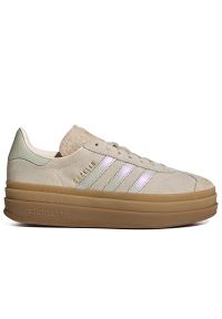 Adidas - Buty damskie adidas Originals Gazelle Bold IH6782 - beżowe. Okazja: na co dzień. Zapięcie: pasek. Kolor: beżowy. Materiał: syntetyk, skóra, guma, zamsz. Szerokość cholewki: normalna. Wzór: paski, aplikacja. Obcas: na platformie. Model: Adidas Gazelle #1