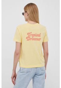 Quiksilver t-shirt bawełniany kolor żółty. Okazja: na co dzień. Kolor: żółty. Materiał: bawełna. Długość rękawa: krótki rękaw. Długość: krótkie. Wzór: nadruk. Styl: casual #4