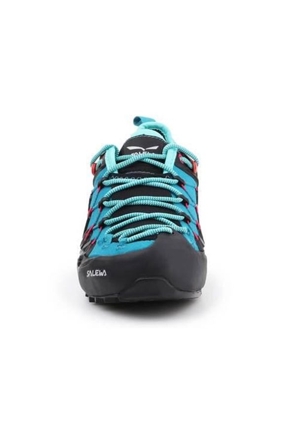 Buty trekkingowe damskie Salewa WS Wildfire Edge. Zapięcie: sznurówki. Kolor: szary, brązowy, niebieski, wielokolorowy. Materiał: materiał, syntetyk. Szerokość cholewki: normalna. Styl: sportowy