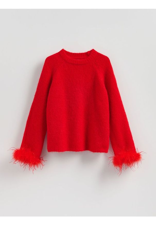 Reserved - Sweter z ozdobnym detalem - czerwony. Kolor: czerwony. Materiał: dzianina, wełna
