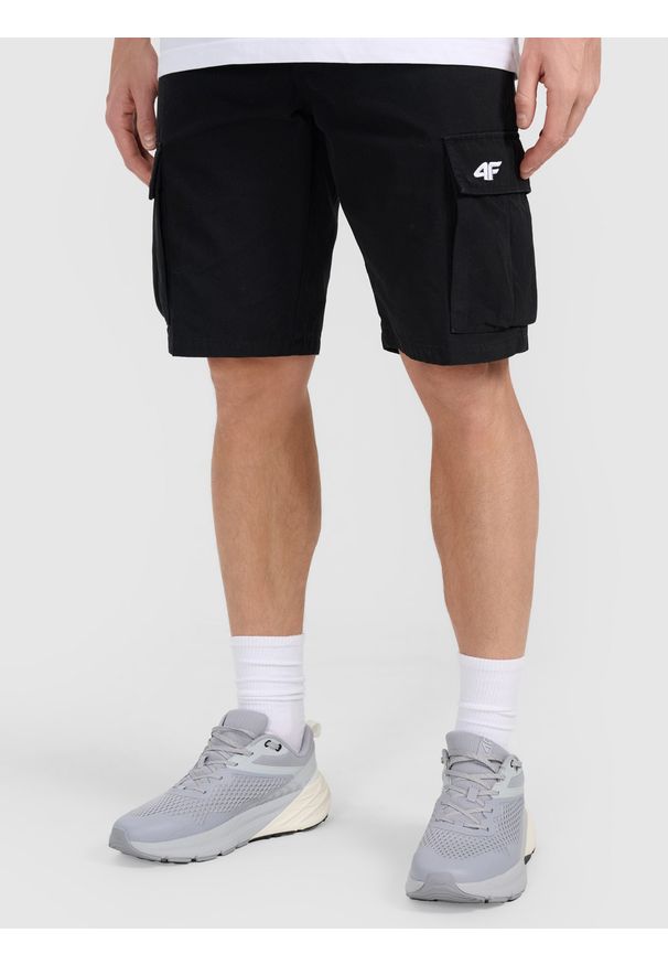4f - 4F Spodenki casual cargo uniseks 4F x Drift Masters - czarne XS. Okazja: na co dzień. Kolor: czarny. Materiał: tkanina, bawełna. Styl: casual