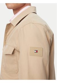 TOMMY HILFIGER - Tommy Hilfiger Kurtka przejściowa MW0MW38712 Beżowy jasny Regular Fit. Kolor: beżowy. Materiał: bawełna #5