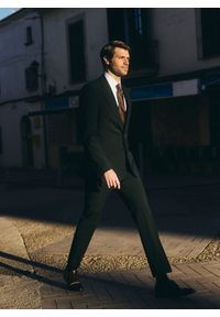 Pako Lorente - PAKO LORENTE – Wełniana marynarka garniturowa w kolorze zielonym. Okazja: na spotkanie biznesowe. Kolor: zielony. Materiał: wełna. Wzór: gładki. Styl: biznesowy #10