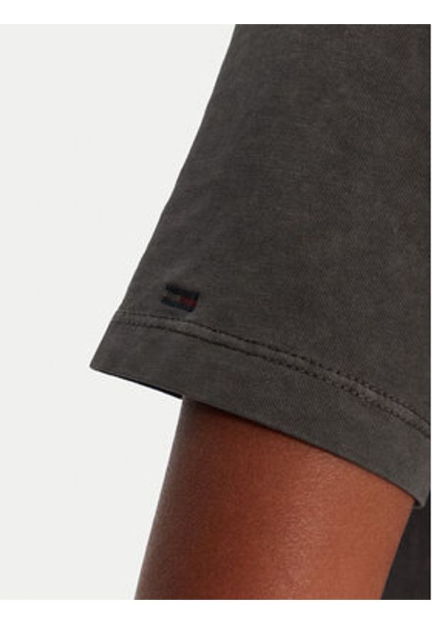 Tommy Jeans T-Shirt Varsity DW0DW21966 Czarny Regular Fit. Kolor: czarny. Materiał: bawełna