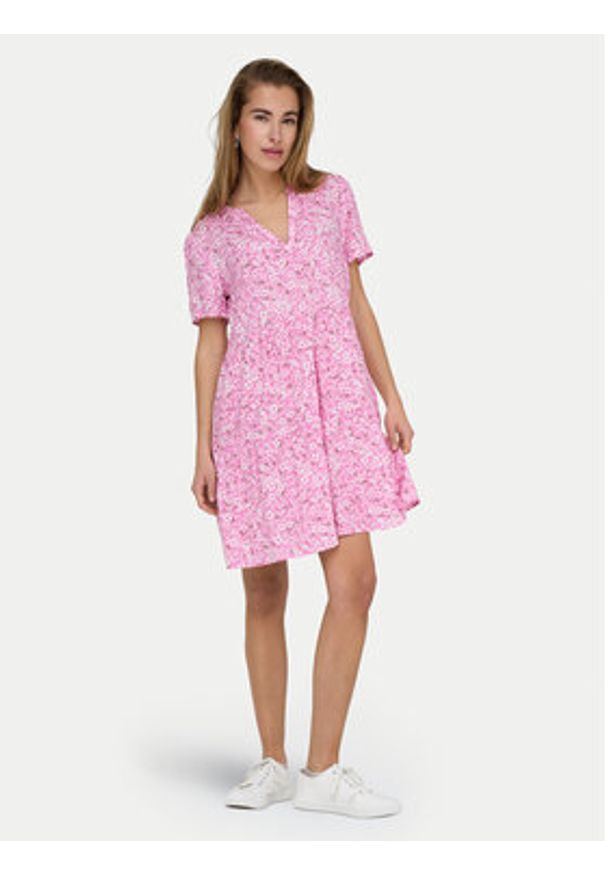 only - ONLY Sukienka letnia Zally 15262674 Różowy Regular Fit. Kolor: różowy. Materiał: wiskoza. Sezon: lato