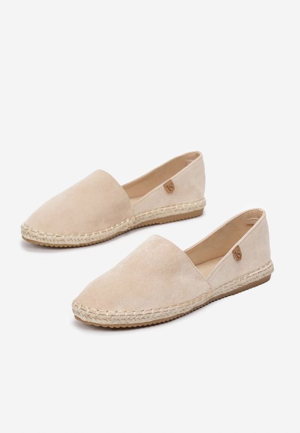 Renee - Beżowe Espadryle Specialty. Zapięcie: bez zapięcia. Kolor: beżowy. Materiał: jeans, materiał. Szerokość cholewki: normalna. Wzór: ażurowy