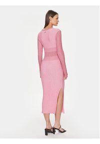 Patrizia Pepe Sukienka dzianinowa 8A1237/K173-X2CJ Różowy Slim Fit. Kolor: różowy. Materiał: wiskoza #4