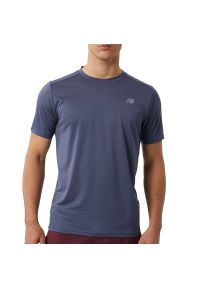 Koszulka New Balance MT11205THN - fioletowa. Kolor: fioletowy. Materiał: poliester, materiał. Sport: fitness