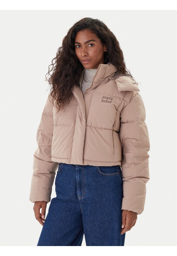 Tommy Jeans Kurtka puchowa Alaska DW0DW21624 Beżowy Regular Fit. Kolor: beżowy. Materiał: syntetyk