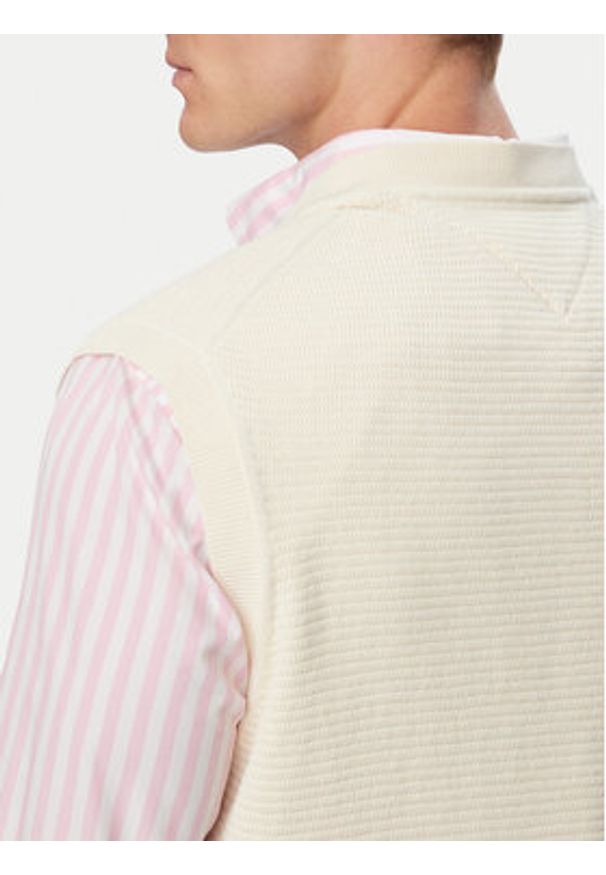 TOMMY HILFIGER - Tommy Hilfiger Sweter MW0MW43244 Kremowy Regular Fit. Kolor: kremowy. Materiał: bawełna