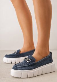 Renee - Granatowe Perforowane Mokasyny ze Skóry Naturalnej z Aplikacją na Platformie Heilarta. Kolor: niebieski. Materiał: skóra. Szerokość cholewki: normalna. Wzór: aplikacja. Obcas: na platformie #1