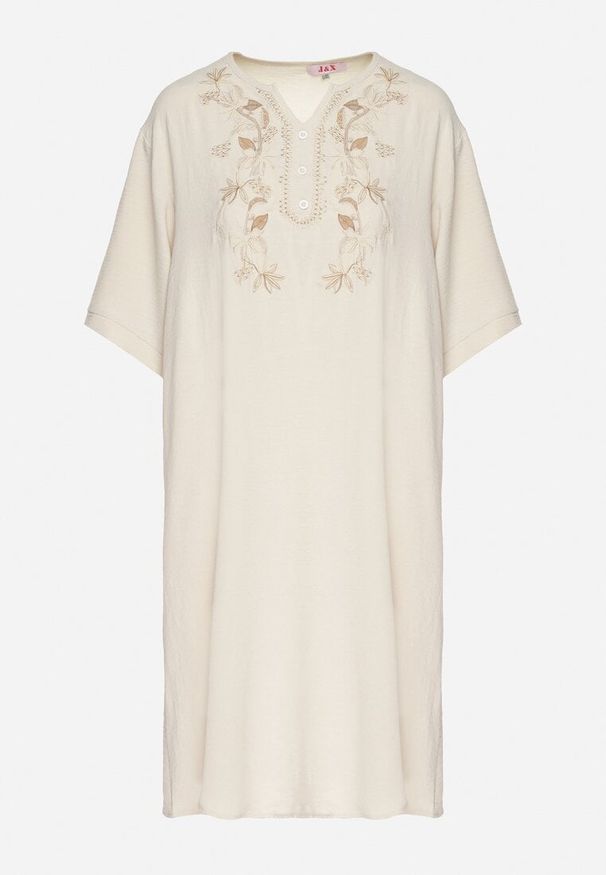 Born2be - Jasnobeżowa Sukienka Pudełkowa z Guzikami i Ozdobnymi Haftami Jenivanea. Okazja: na co dzień. Typ kołnierza: dekolt w serek. Kolor: beżowy. Materiał: skóra. Długość rękawa: długi rękaw. Wzór: haft. Styl: casual, elegancki