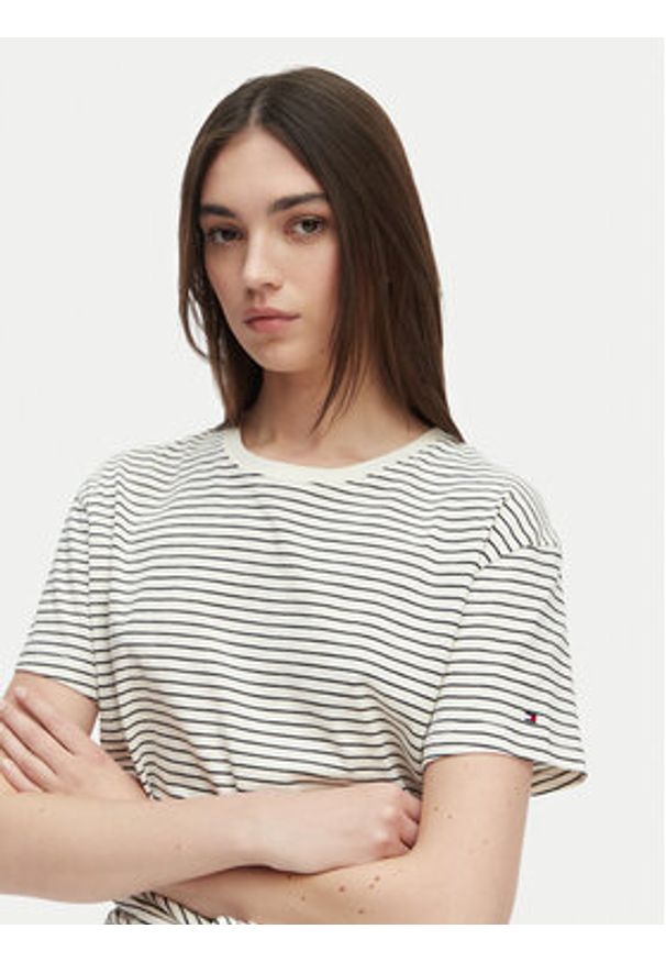 TOMMY HILFIGER - Tommy Hilfiger T-Shirt WW0WW49256 Biały Relaxed Fit. Kolor: biały. Materiał: bawełna