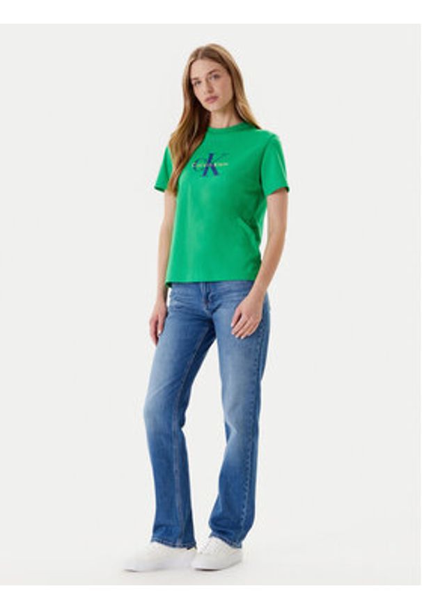 Calvin Klein Jeans Jeansy LV047B913G Niebieski Straight Fit. Kolor: niebieski