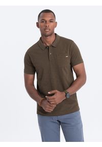 Ombre Clothing - T-shirt męski polo z ozdobnymi guzikami - ciemnooliwkowa V5 S1744 - XL. Typ kołnierza: polo. Kolor: oliwkowy. Materiał: bawełna, dzianina