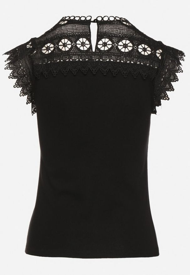 Born2be - Czarny Top z Bawełny Ozdobiony Koronką Liriona. Okazja: na co dzień. Kolor: czarny. Materiał: koronka, bawełna. Wzór: aplikacja, koronka. Styl: elegancki, casual