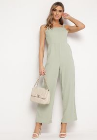 Born2be - Jasnozielony Kombinezon Damyle. Kolor: zielony. Materiał: tkanina. Długość rękawa: na ramiączkach. Długość: długie. Wzór: gładki, jednolity #4