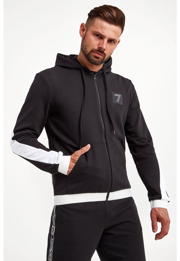 EA7 Emporio Armani - Bluza EA7 EMPORIO ARMANI. Typ kołnierza: kaptur. Wzór: aplikacja